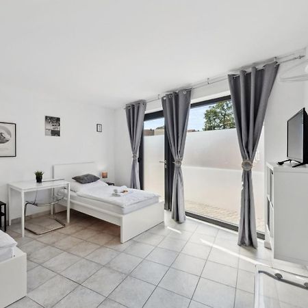 Andriss - Travel & Work - 5 Bedroom - Kitchen - Parking Kaiserslautern Buitenkant foto