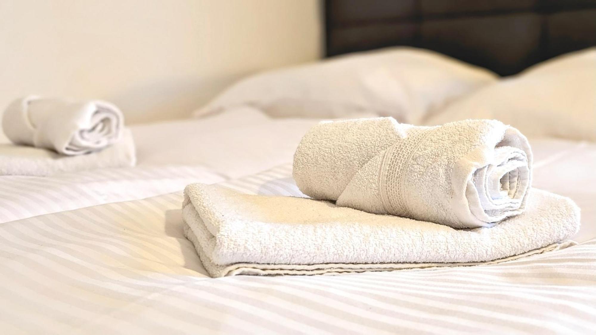 Andriss - Travel & Work - 5 Bedroom - Kitchen - Parking Kaiserslautern Buitenkant foto